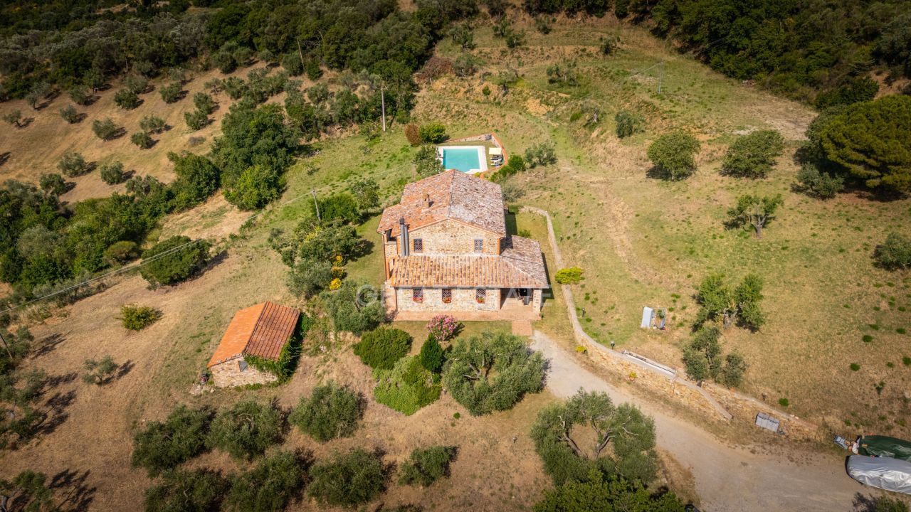 Дом в Паникале, Италия, 288.95 м² - фото 1