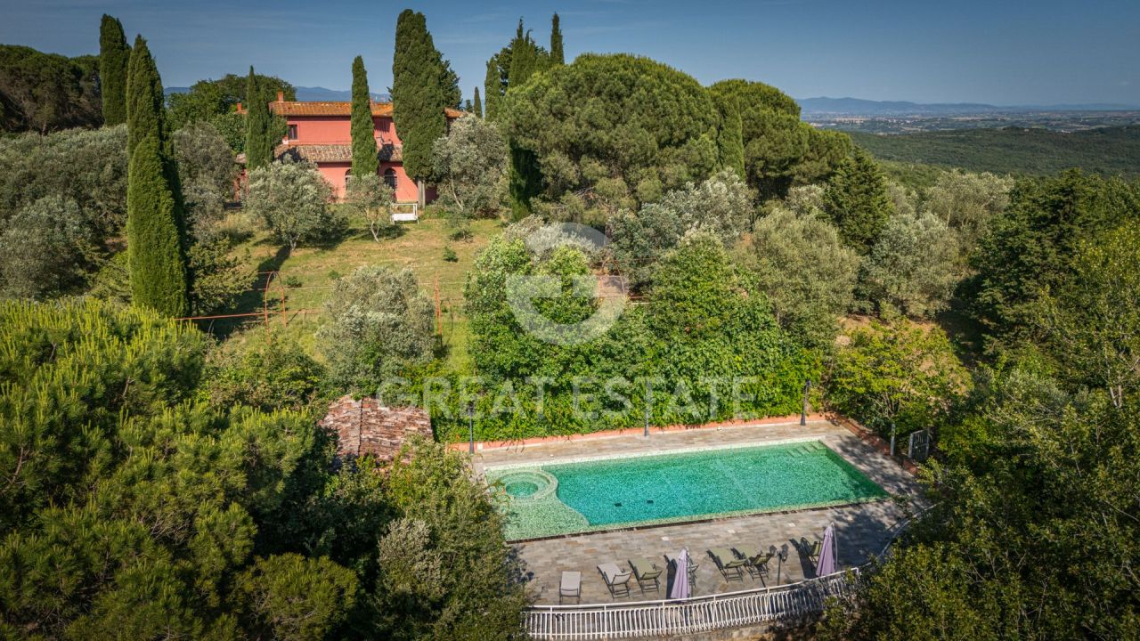 Дом Monte San Savino, Италия, 770.87 м² - фото 3