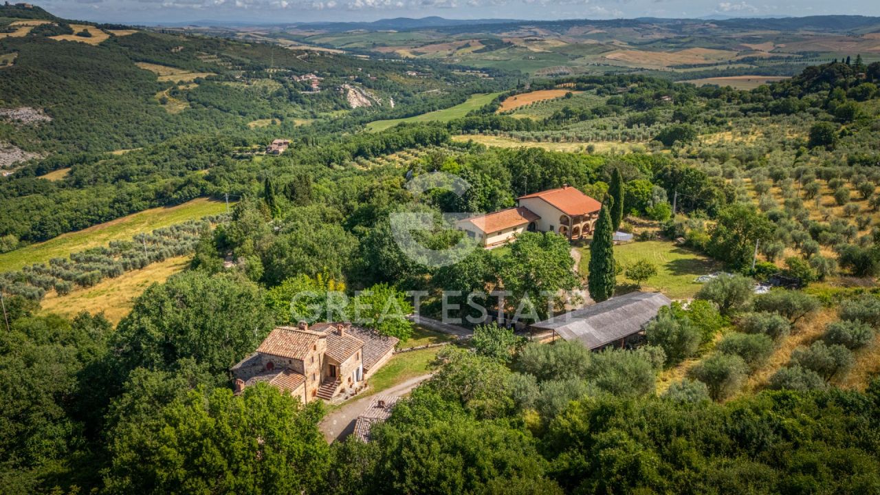 Дом Castiglione d'Orcia, Италия, 735.3 м² - фото 3