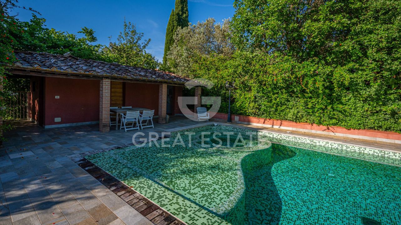 Дом Monte San Savino, Италия, 770.87 м² - фото 7
