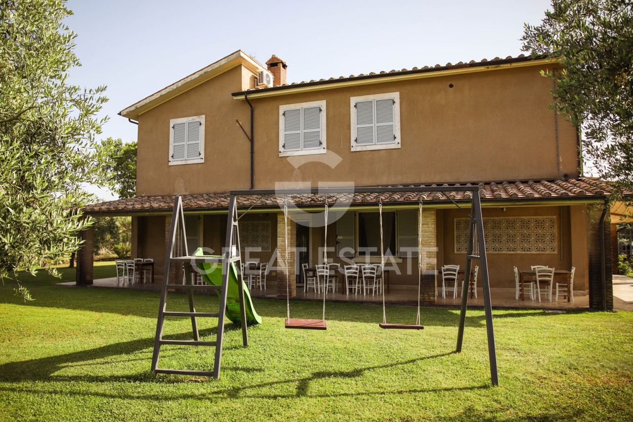 Дом Semproniano, Италия, 540.6 м² - фото 7