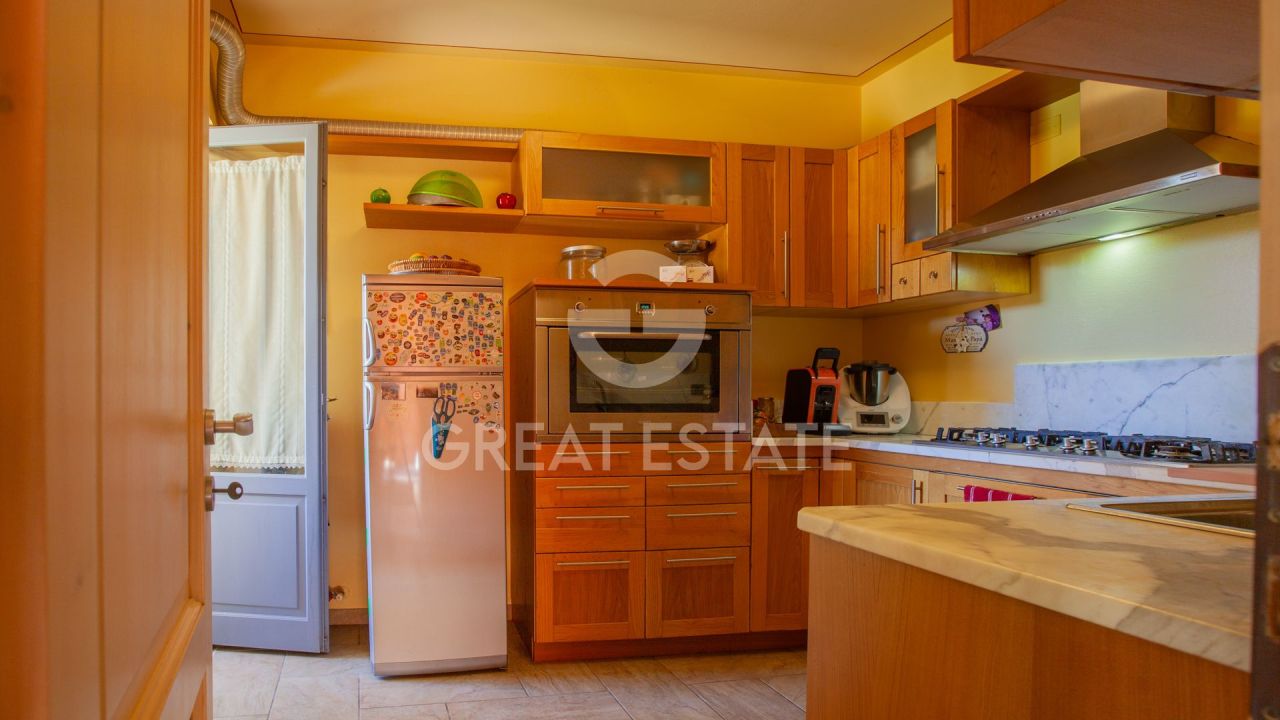 Апартаменты в Четоне, Италия, 117.3 м² - фото 13