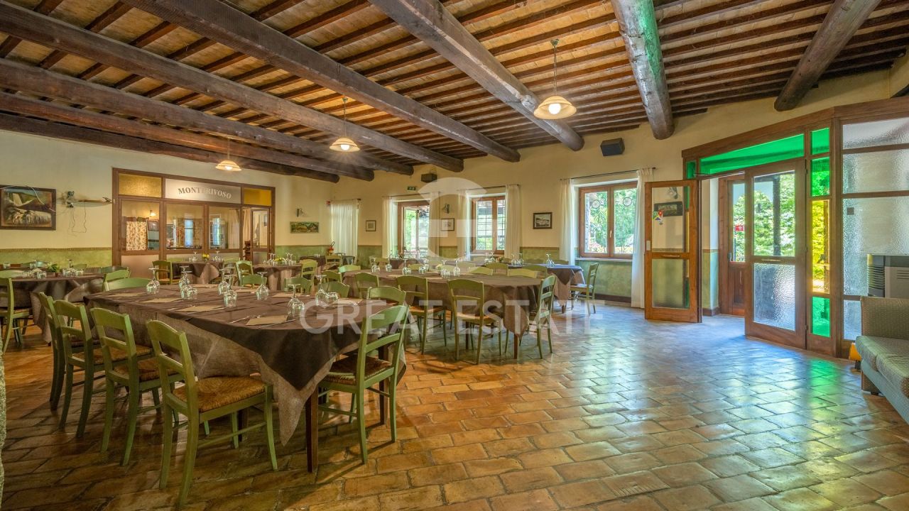 Отель, гостиница Ferentillo, Италия, 891.7 м² - фото 15