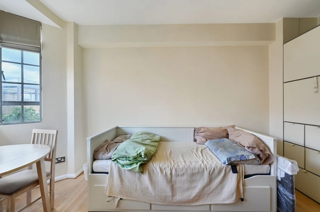 Квартира в Лондоне, Великобритания, 17 м² - фото 11