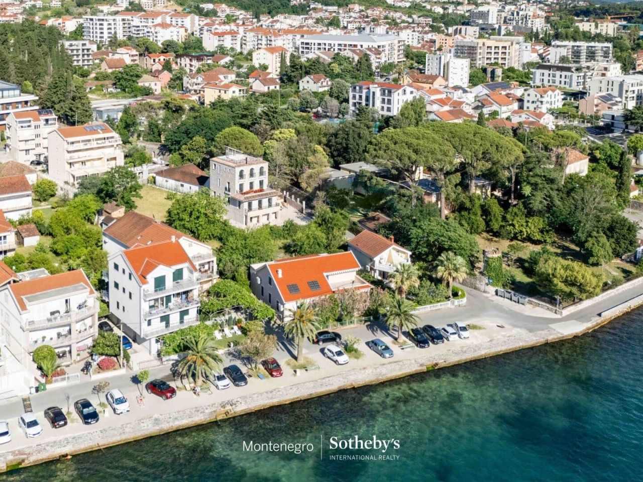 Дом в Тивате, Черногория, 410 м² - фото 10