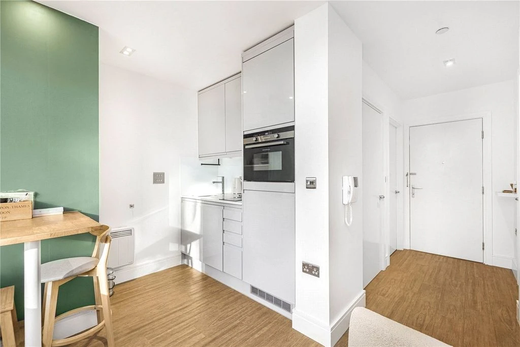 Квартира в Лондоне, Великобритания, 32 м² - фото 12