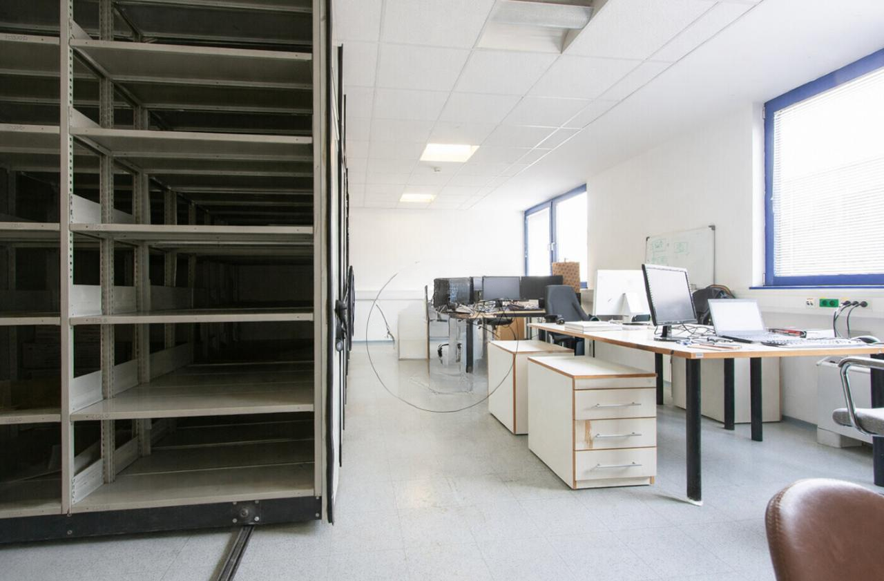 Офис в Любляне, Словения, 2 000 м² - фото 17