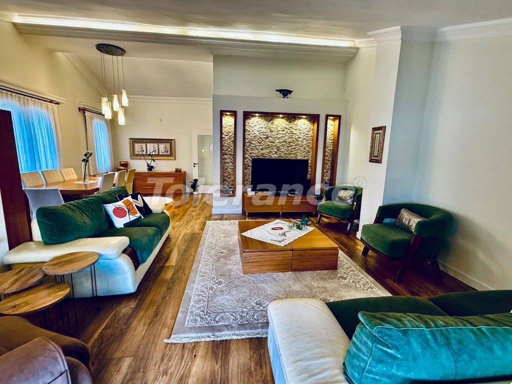 Апартаменты в Анталии, Турция, 200 м² - фото 6