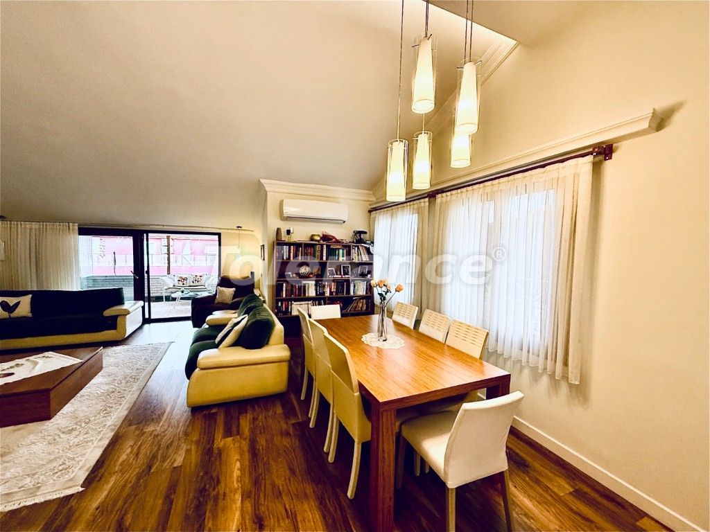 Апартаменты в Анталии, Турция, 200 м² - фото 8