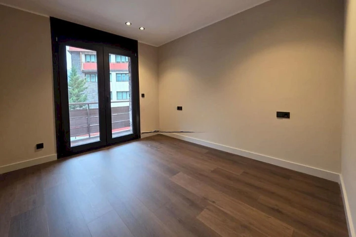 Квартира в Эскальдесе, Андорра, 152 м² - фото 7