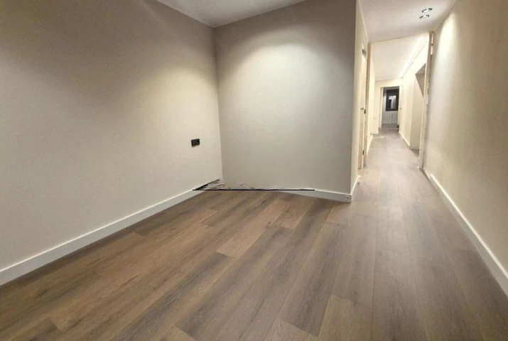 Квартира в Эскальдесе, Андорра, 152 м² - фото 8