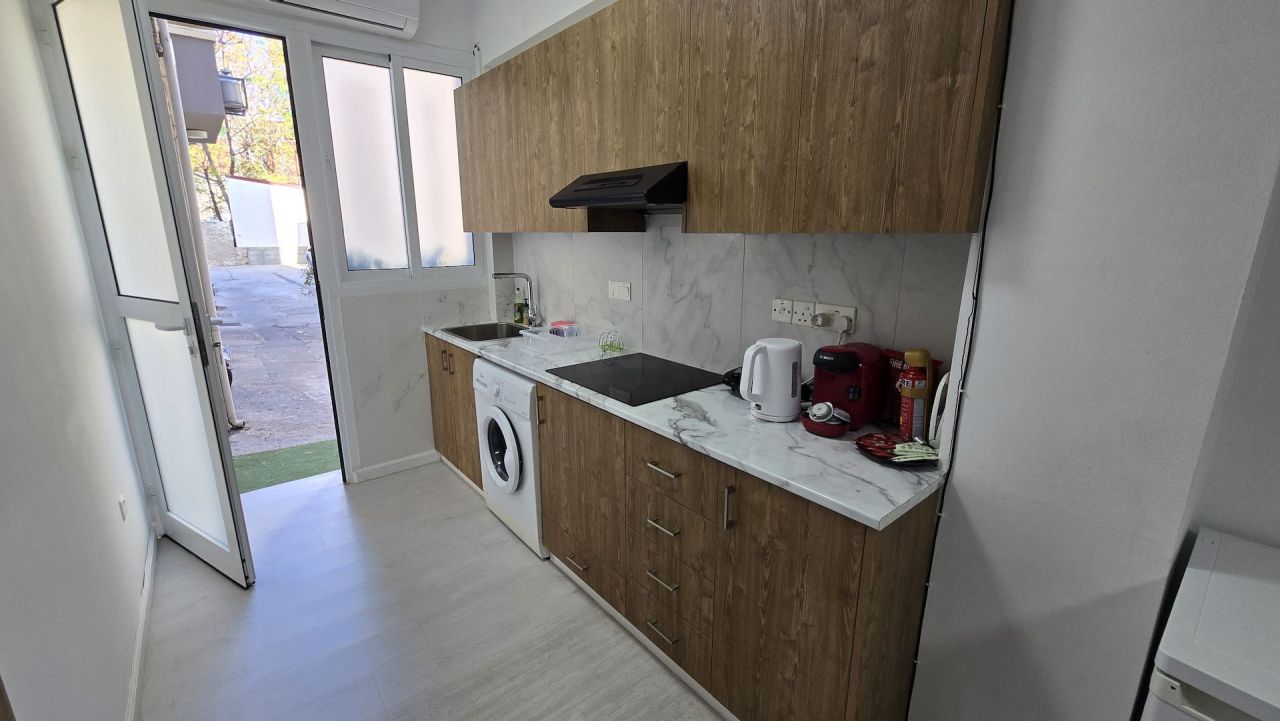 Апартаменты в Айия-Триасе, Кипр, 36 м² - фото 6