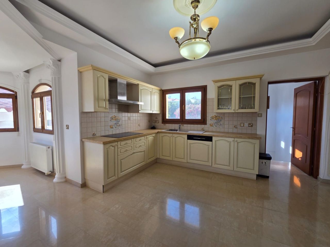 Дом в Пареклисии, Кипр, 840 м² - фото 9