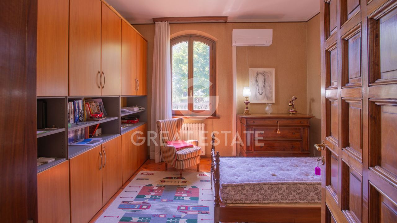 Вилла в Кьюси, Италия, 364.2 м² - фото 14