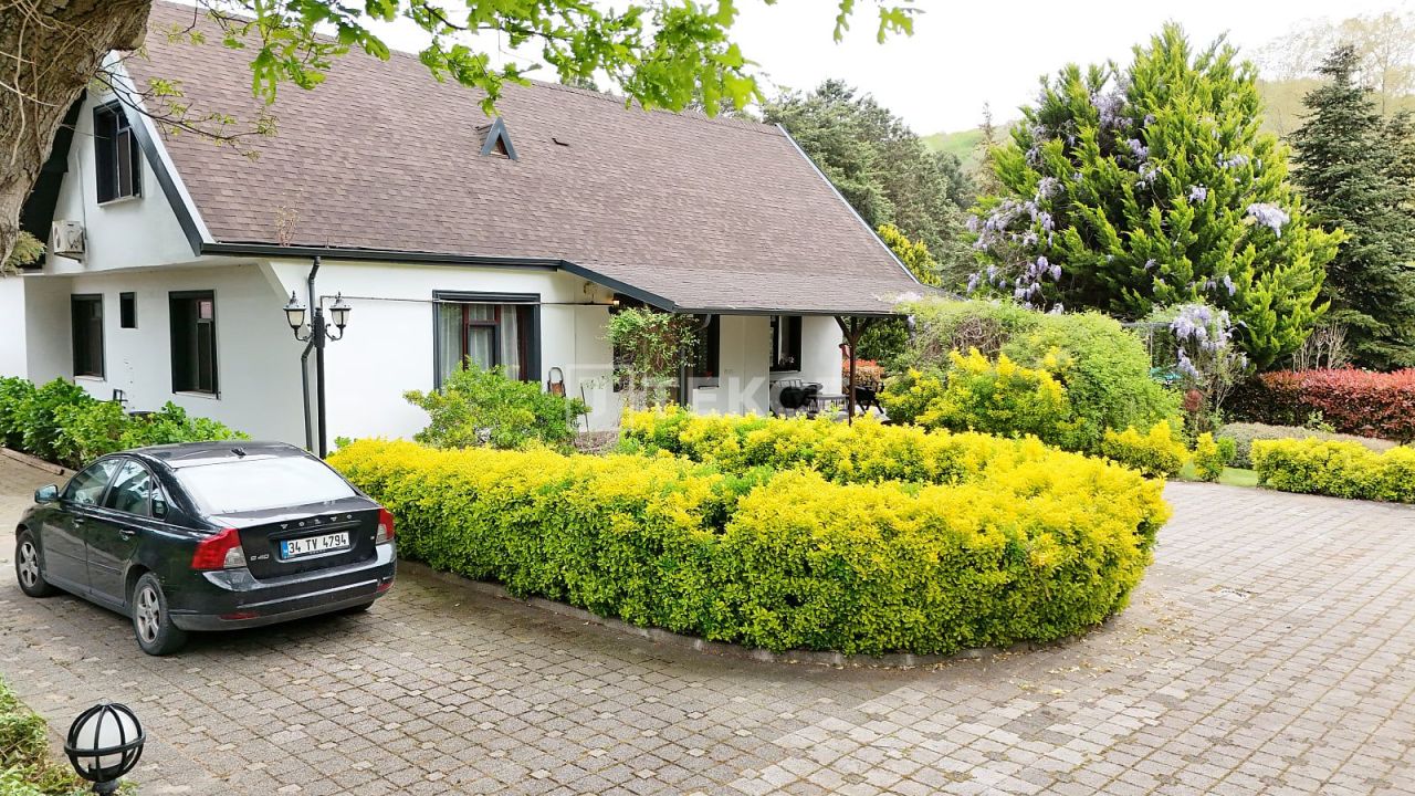 Отель, гостиница в Бейкозе, Турция, 500 м² - фото 7
