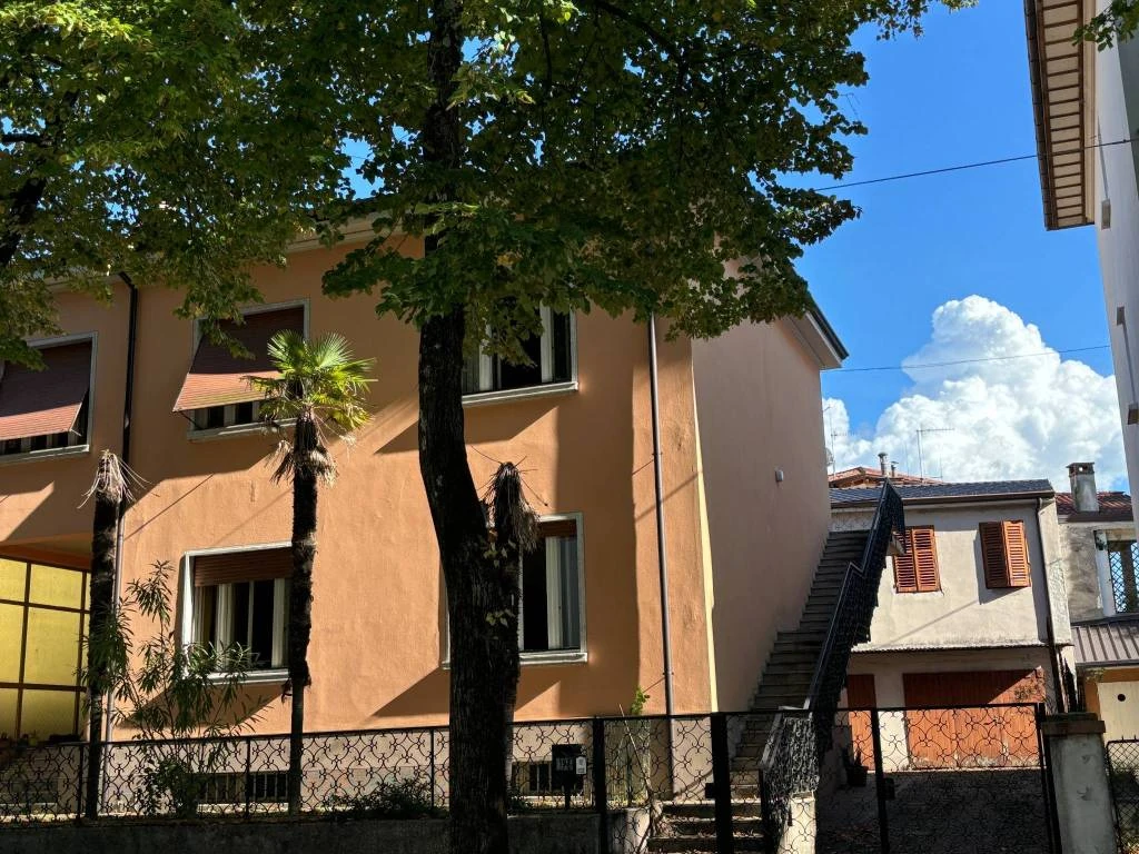Квартира в Гориции, Италия, 148 м² - фото 1