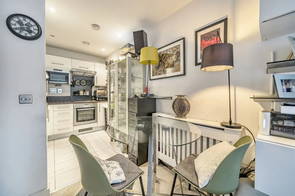 Квартира в Лондоне, Великобритания, 48 м² - фото 1