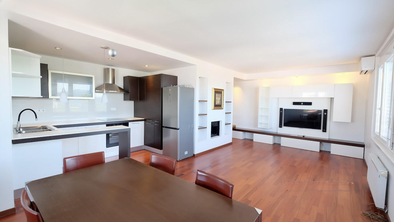Квартира в Любляне, Словения, 94 м² - фото 1