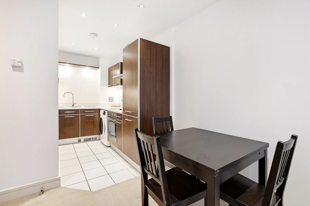 Квартира в Лондоне, Великобритания, 47 м² - фото 12