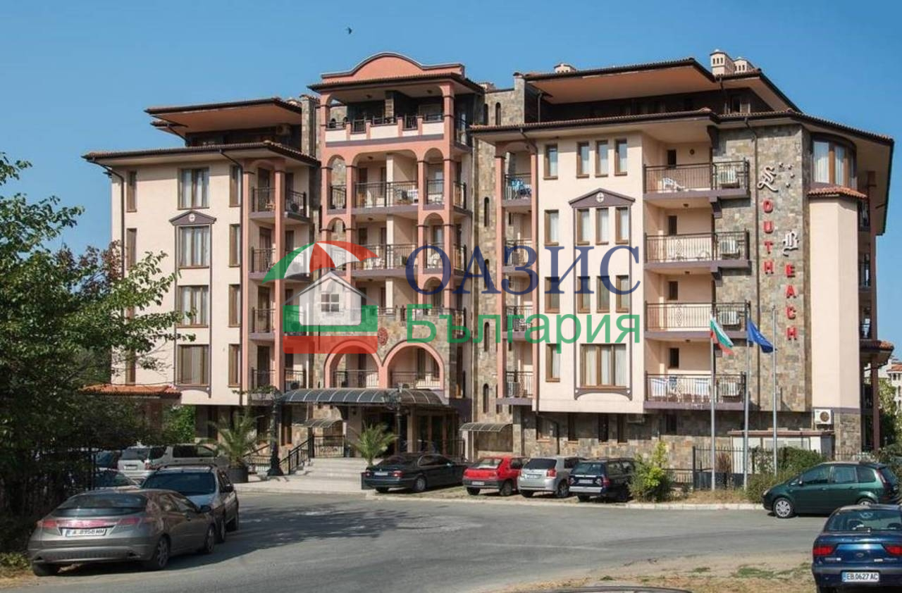 Отель, гостиница в Царево, Болгария, 11 365 м² - фото 1