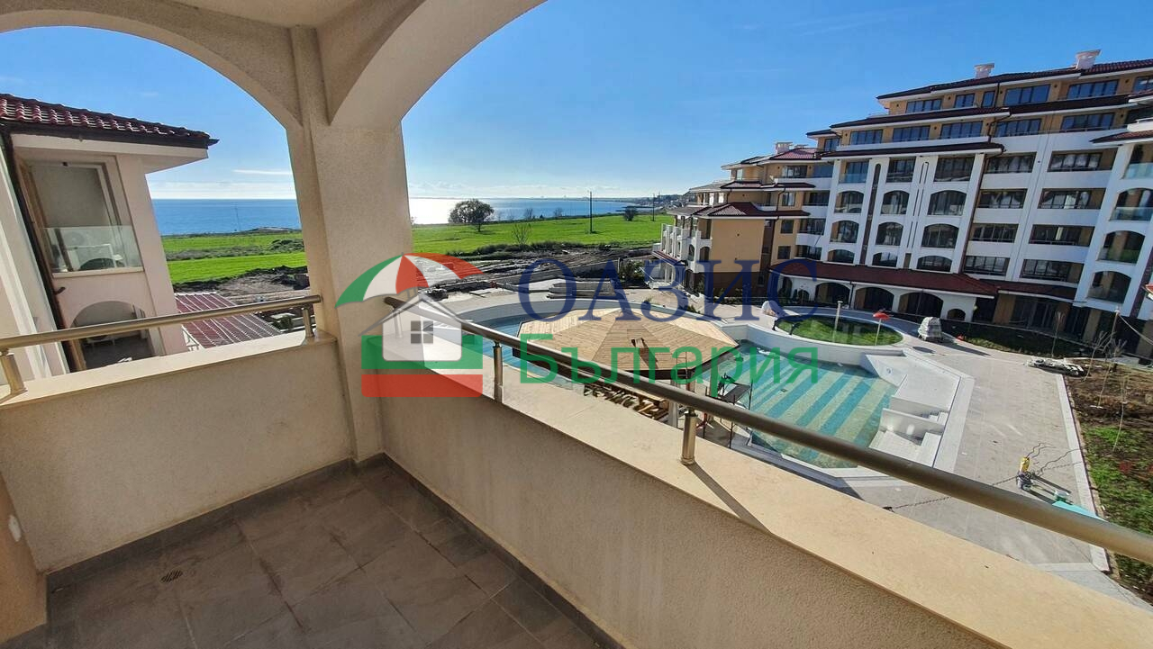 Апартаменты в Ахелое, Болгария, 76.6 м² - фото 1