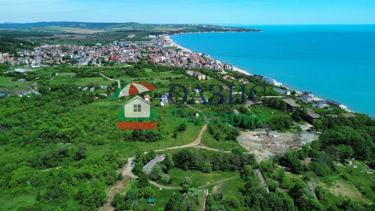 Коммерческая недвижимость в Обзоре, Болгария, 14 563 м² - фото 1