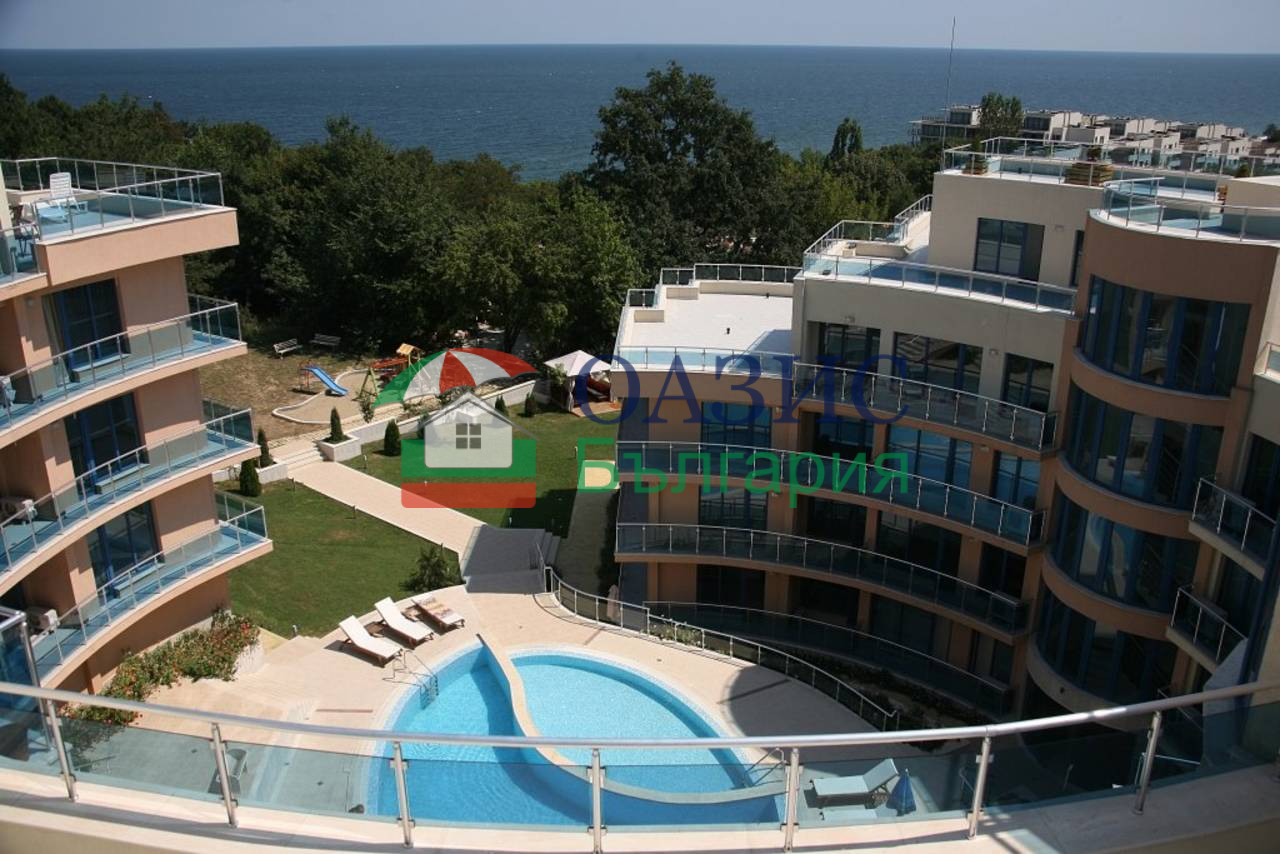 Апартаменты в Обзоре, Болгария, 65.5 м² - фото 1