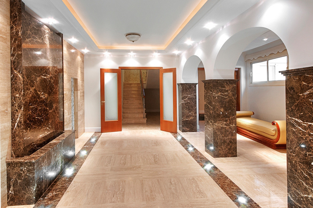 Дом в Агиос Тихоне, Кипр, 500 м² - фото 1
