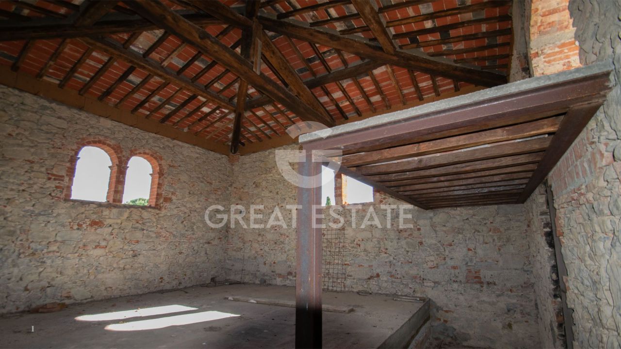 Дом в Реджелло, Италия, 809.4 м² - фото 13