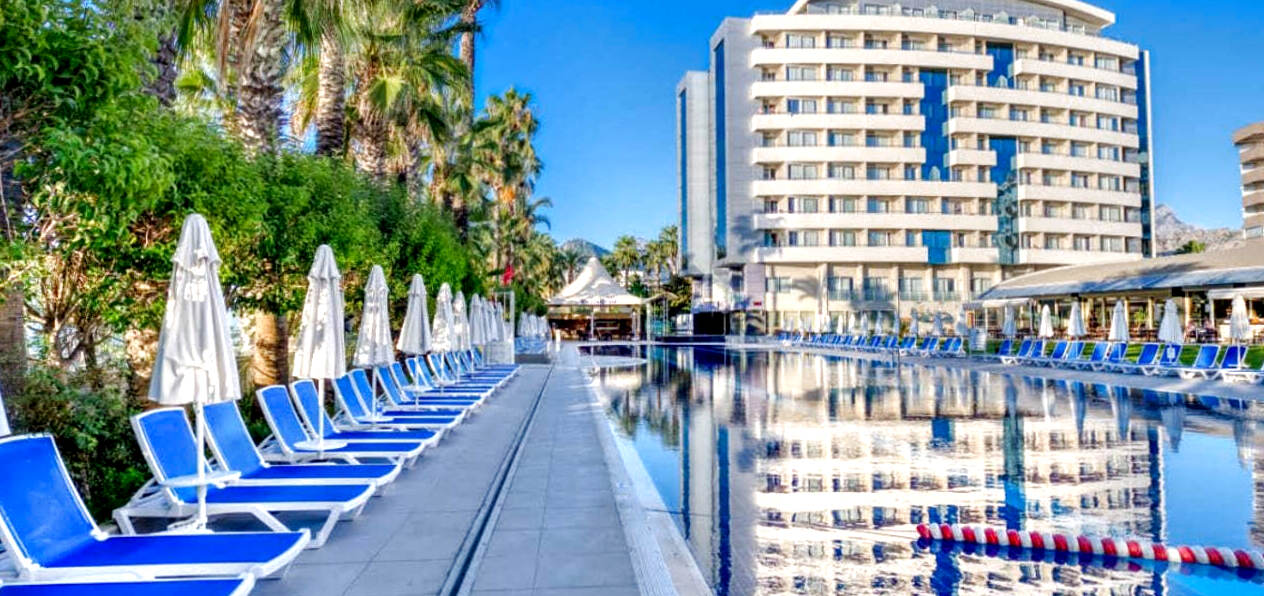 Квартира в Анталии, Турция, 35 м² - фото 1