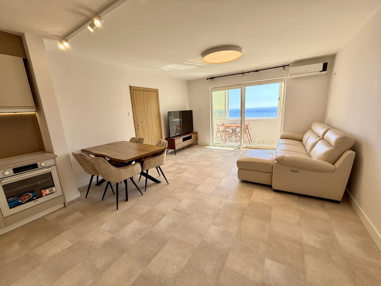 Квартира в Святом Стефане, Черногория, 45 м² - фото 2