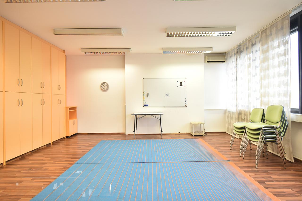 Офис в Любляне, Словения, 72 м² - фото 1