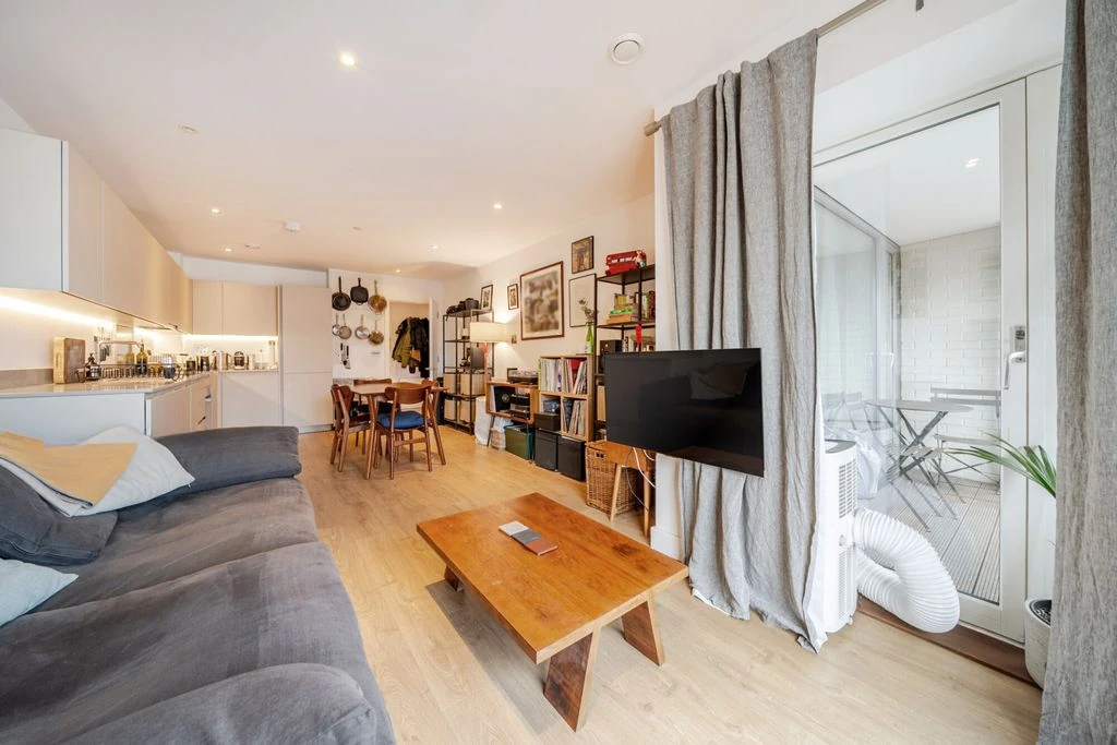 Квартира в Лондоне, Великобритания, 61 м² - фото 2