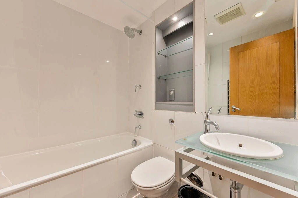 Квартира в Лондоне, Великобритания, 46 м² - фото 11