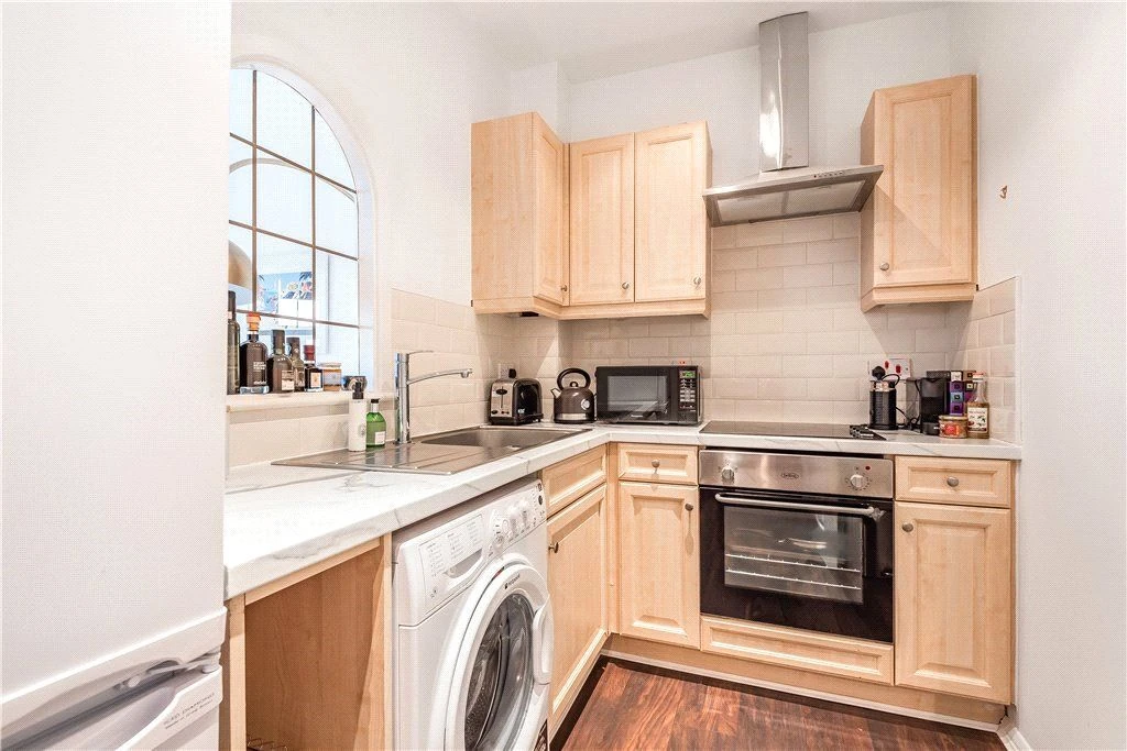 Квартира в Лондоне, Великобритания, 48 м² - фото 11