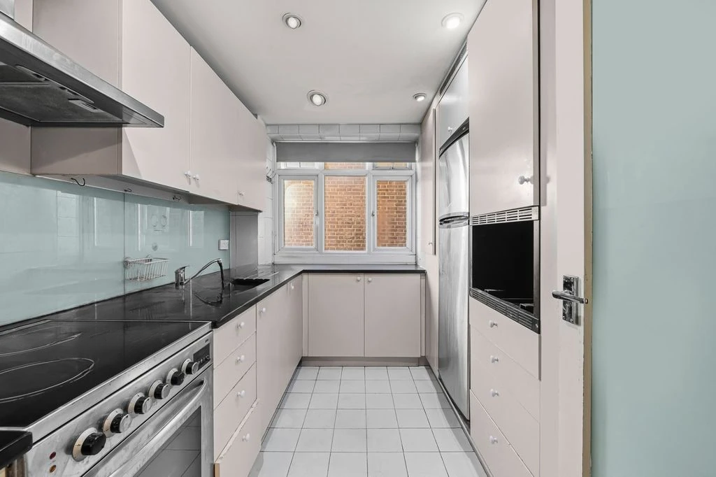 Квартира в Лондоне, Великобритания, 63 м² - фото 13