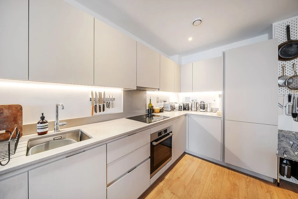 Квартира в Лондоне, Великобритания, 61 м² - фото 14