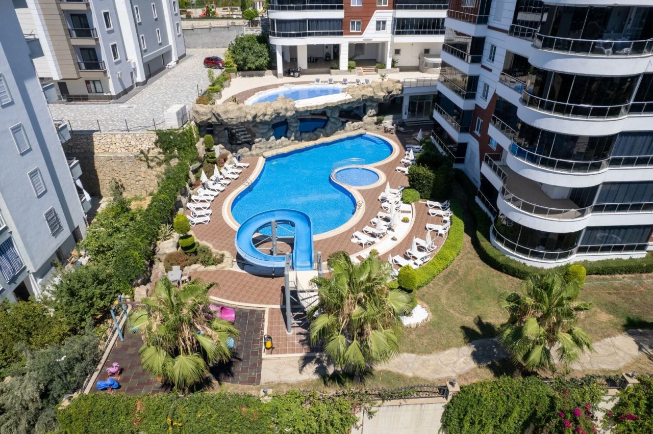 Апартаменты в Алании, Турция, 100 м² - фото 1