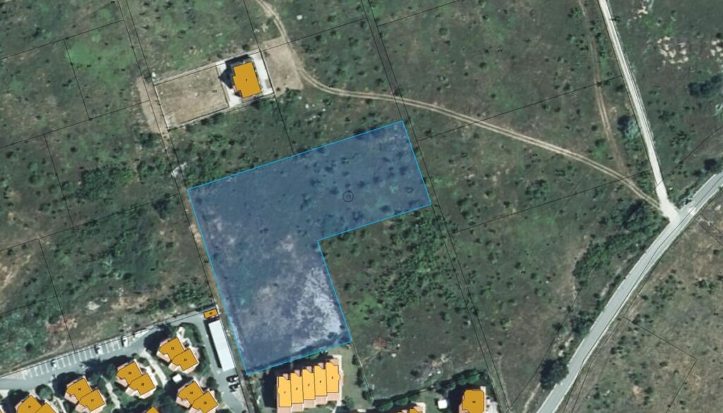 Земля в Кошарице, Болгария, 5 896 м² - фото 1