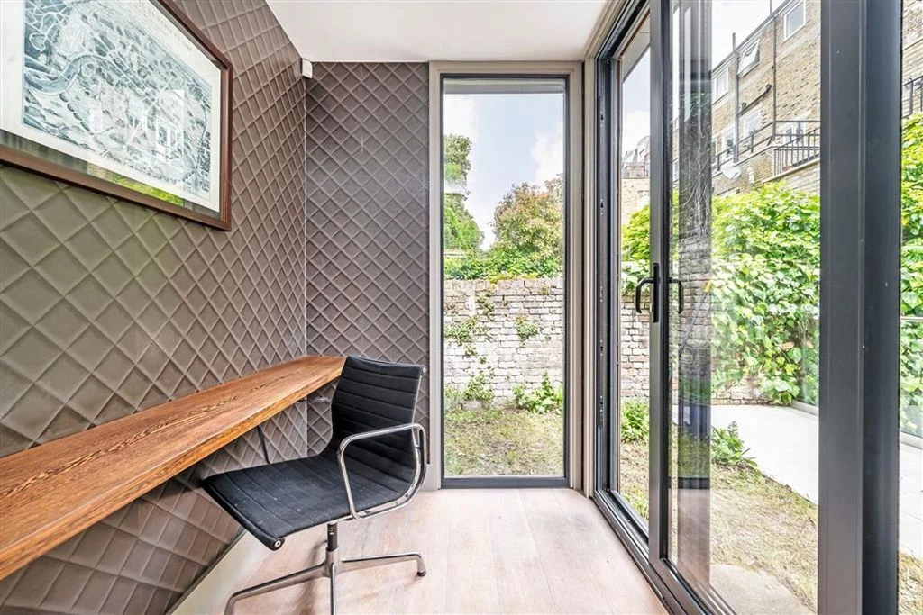 Квартира в Лондоне, Великобритания, 111 м² - фото 2