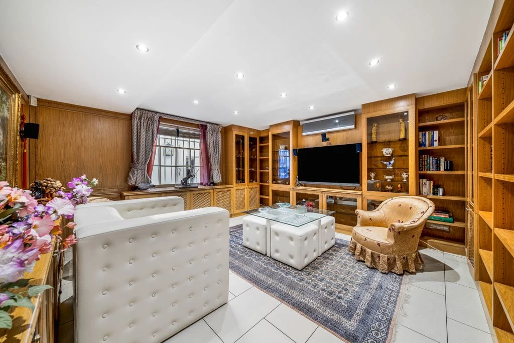 Квартира в Лондоне, Великобритания, 376 м² - фото 11