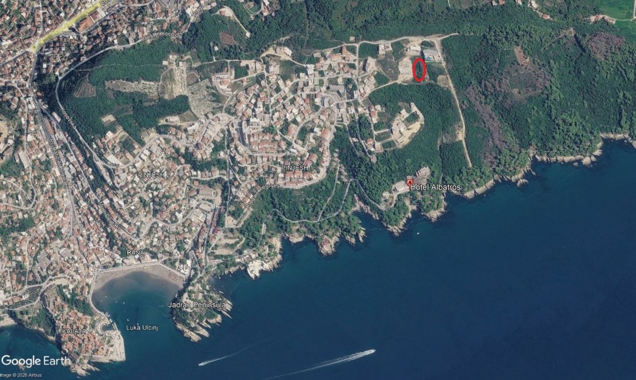Земля в Улцине, Черногория, 3 048 м² - фото 13
