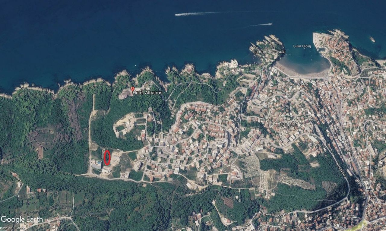 Земля в Улцине, Черногория, 3 048 м² - фото 9