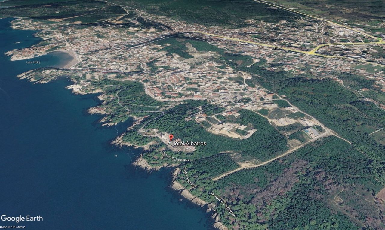 Земля в Улцине, Черногория, 3 048 м² - фото 6