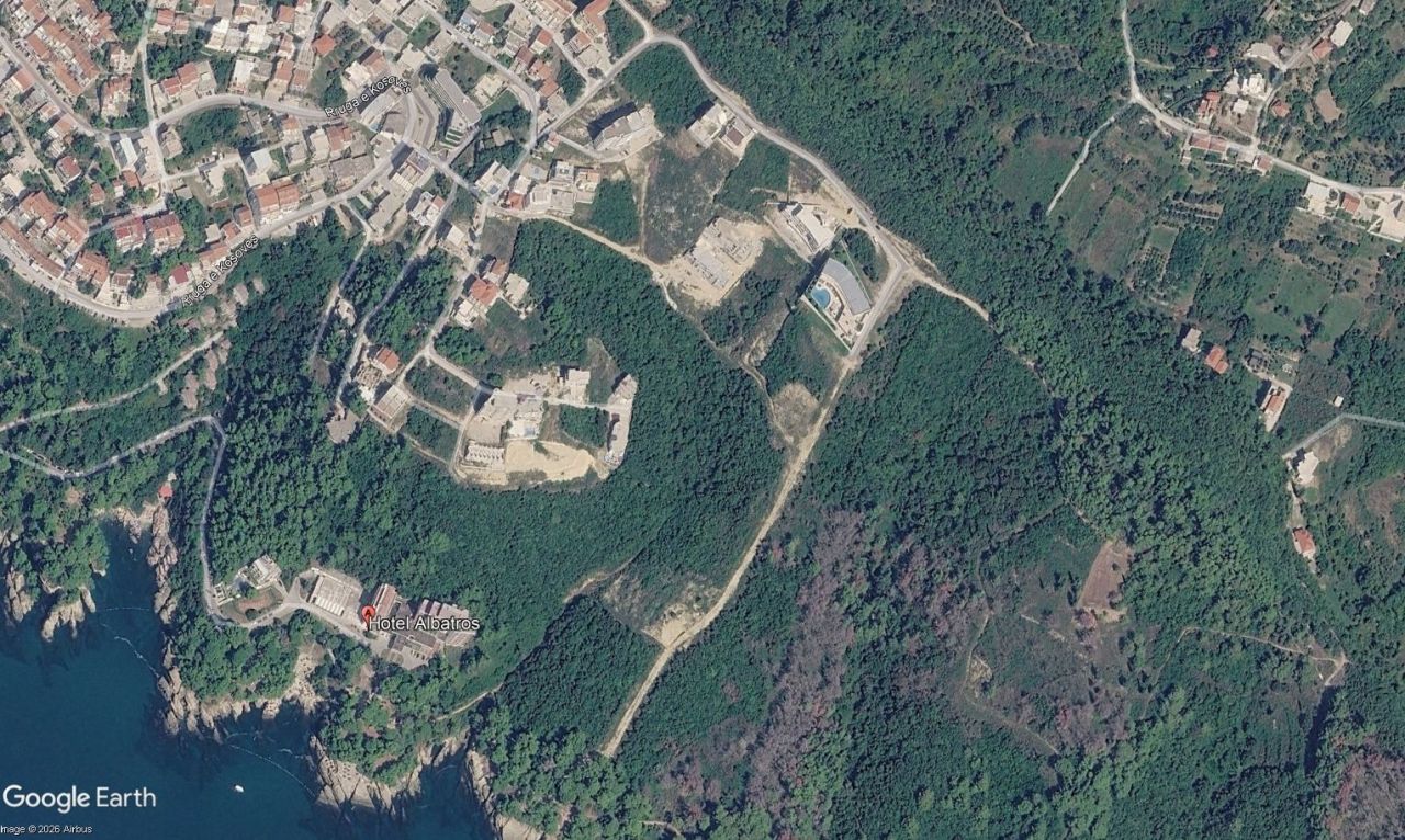 Земля в Улцине, Черногория, 3 048 м² - фото 4