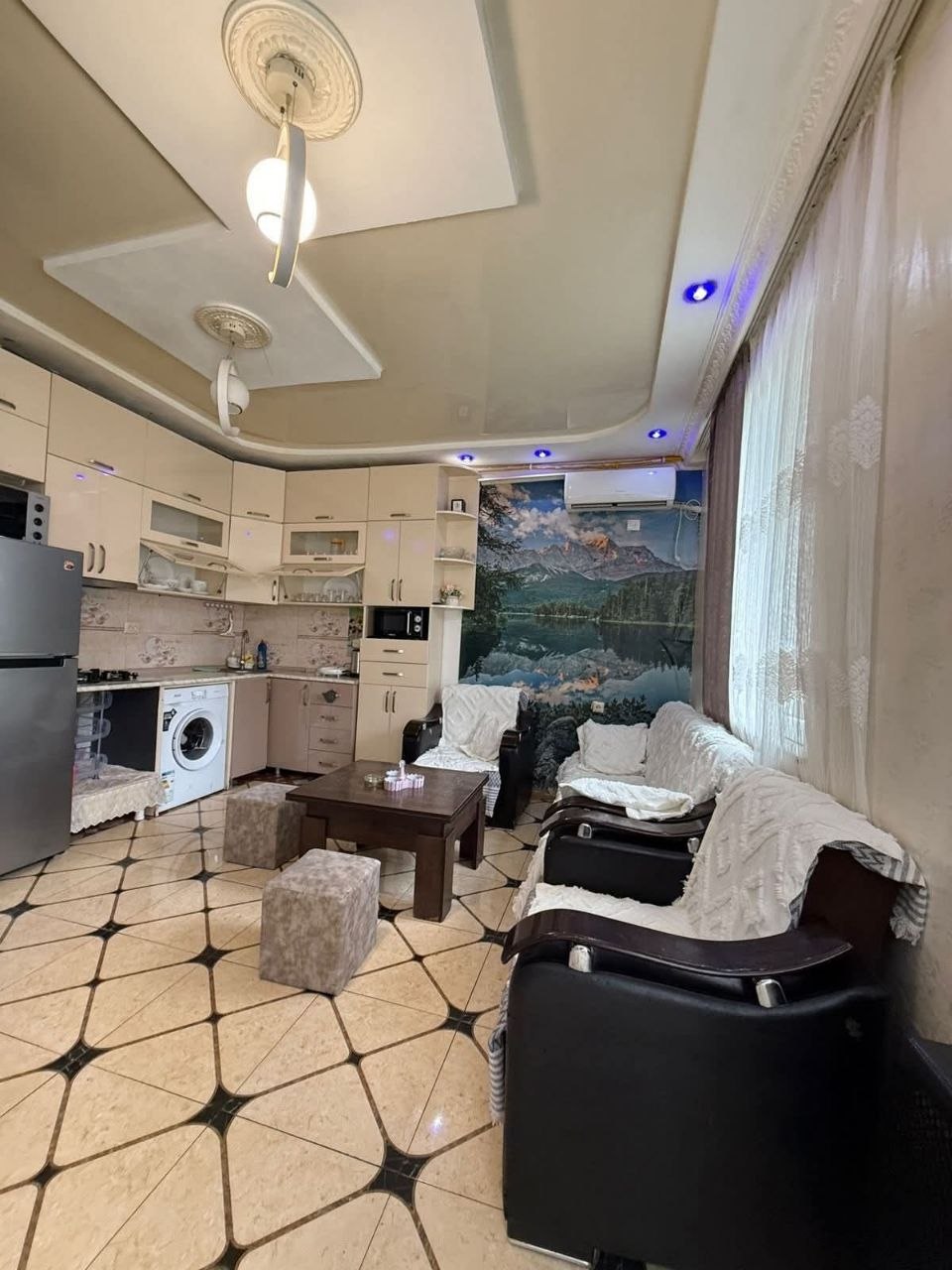 Квартира в Батуми, Грузия, 45 м² - фото 1