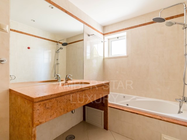 Квартира в Алгарве, Португалия, 187 м² - фото 6