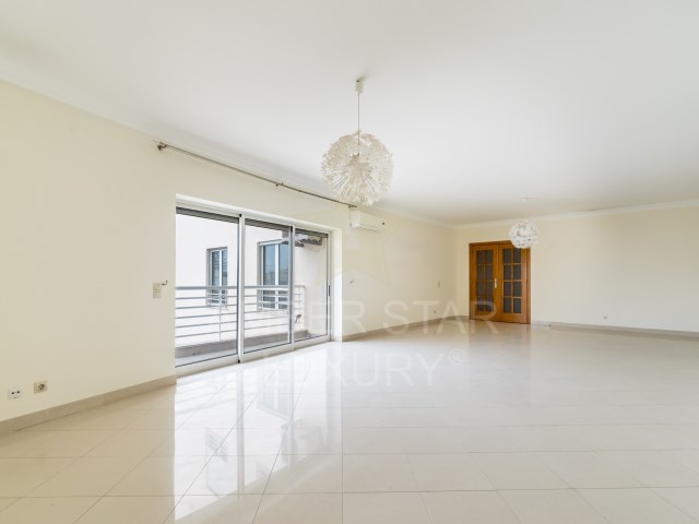 Квартира в Алгарве, Португалия, 187 м² - фото 9
