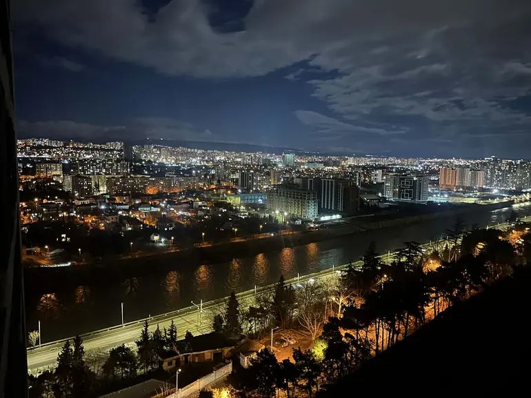 Квартира в Тбилиси, Грузия, 94.7 м² - фото 11