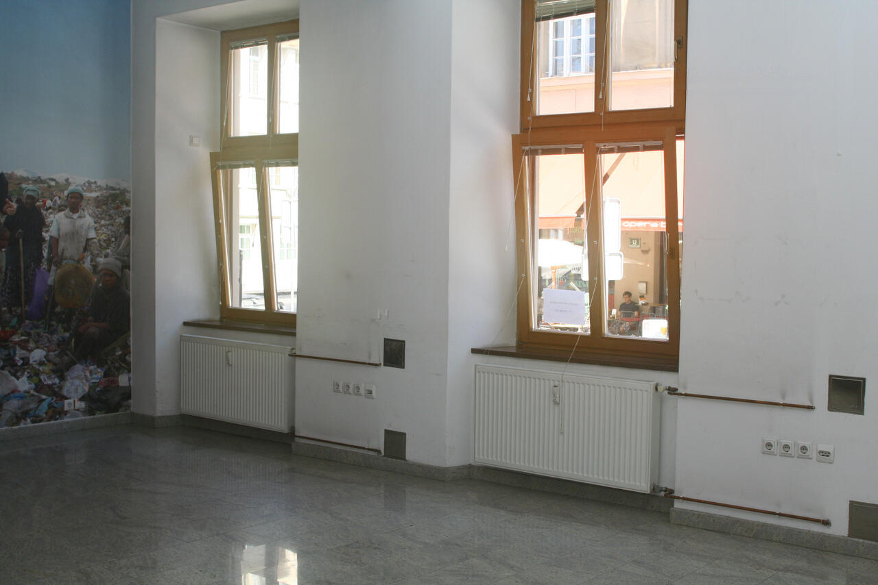 Офис в Любляне, Словения, 98 м² - фото 1